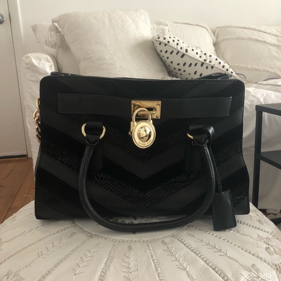 Michael Kors Hamilton black satchel suede python - Picture 8 of 8